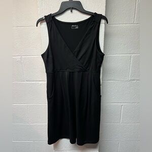 Eddie Bauer Elegant Black Sleeveless Dress